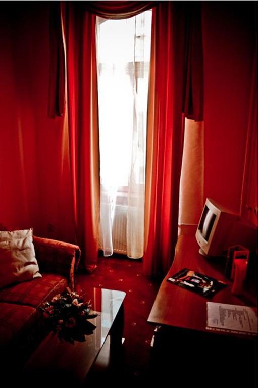 Hotel Arad Buitenkant foto
